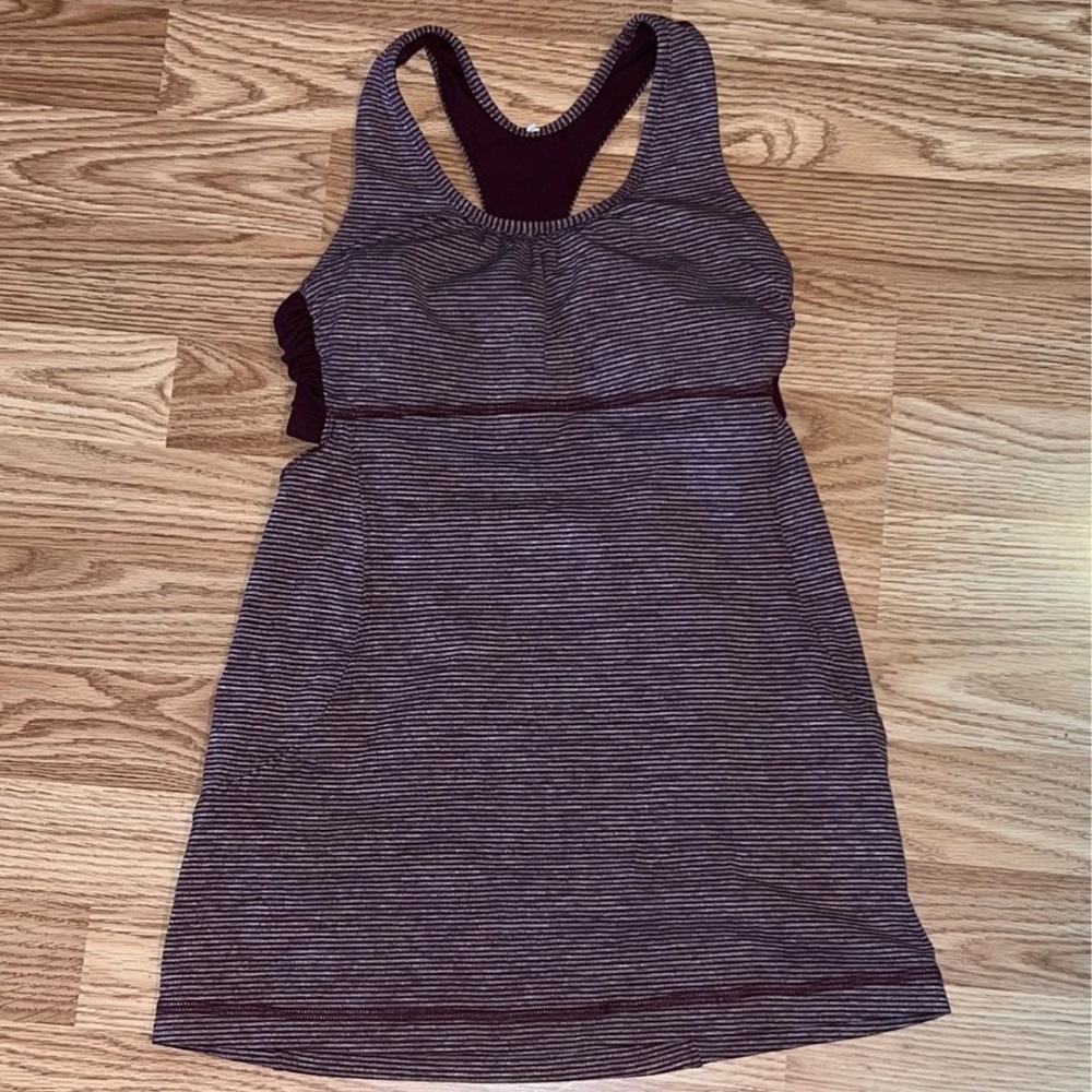 Lululemon Athletica tank top - size 6